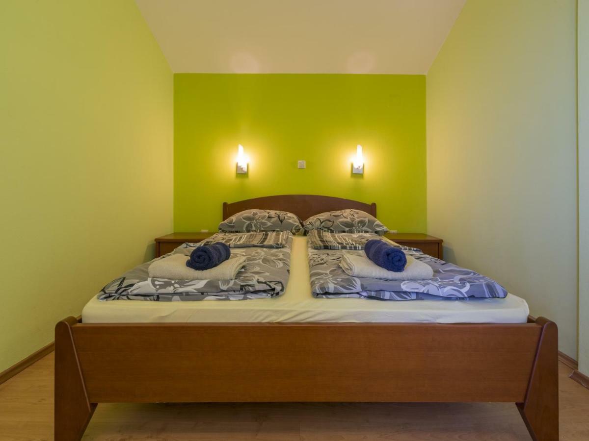 Bruno Apartment Crikvenica Exterior photo