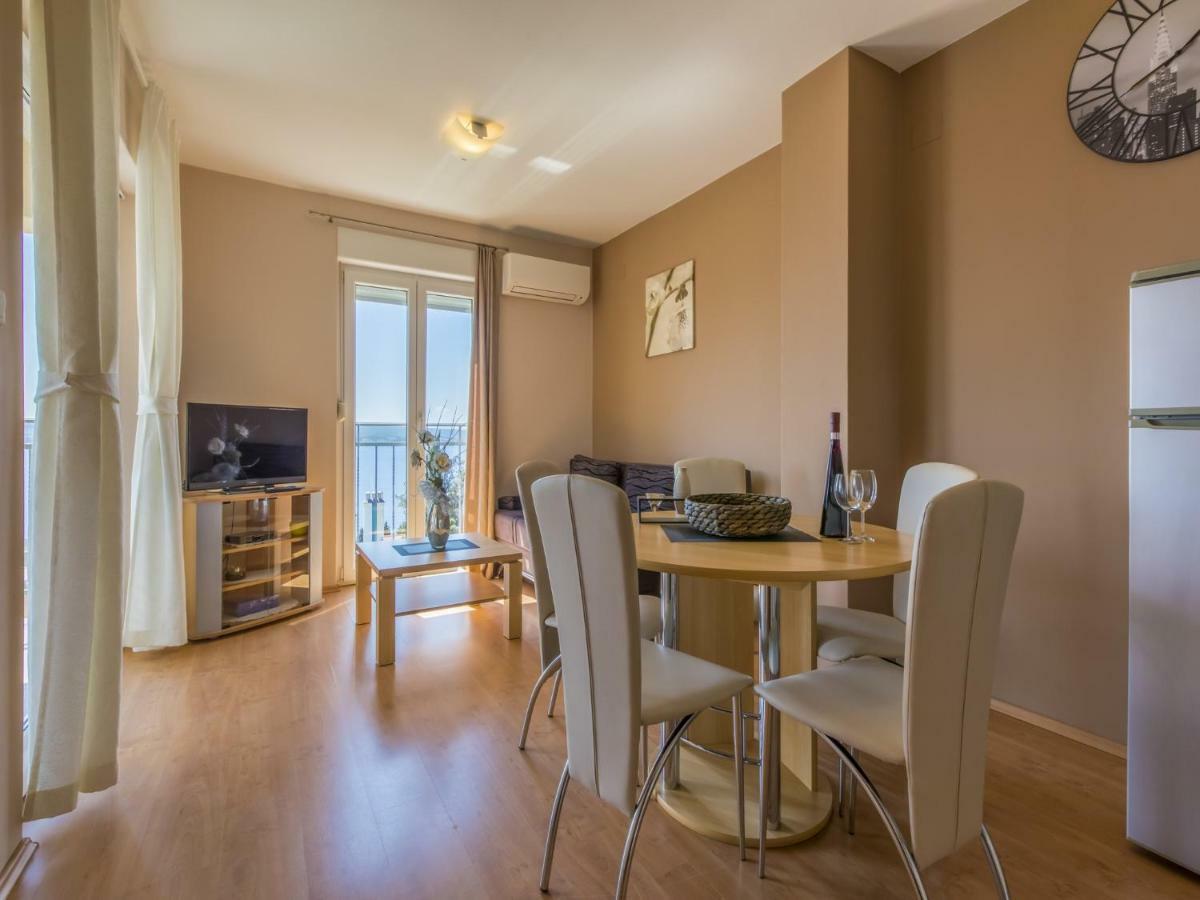 Bruno Apartment Crikvenica Exterior photo