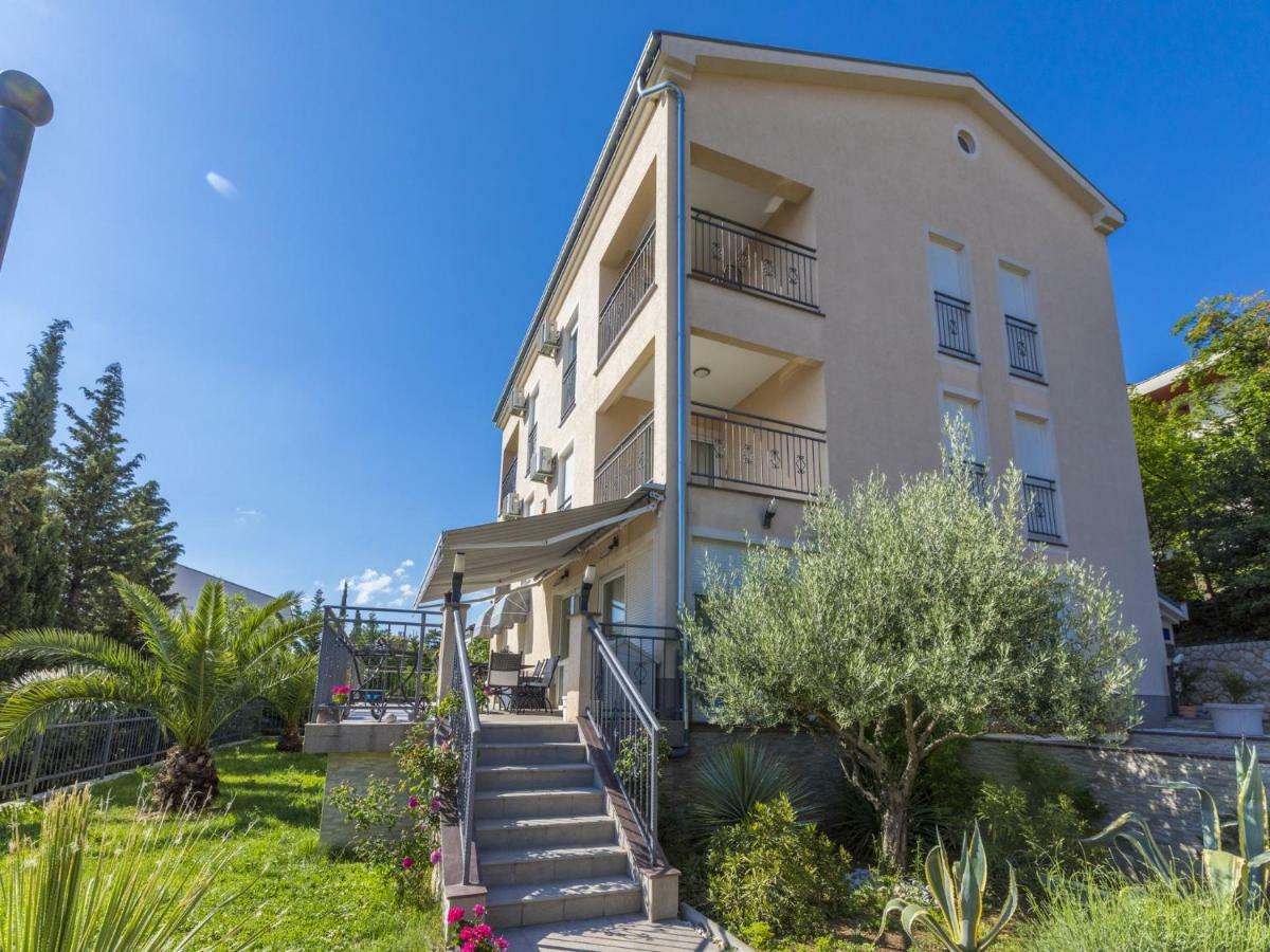 Bruno Apartment Crikvenica Exterior photo
