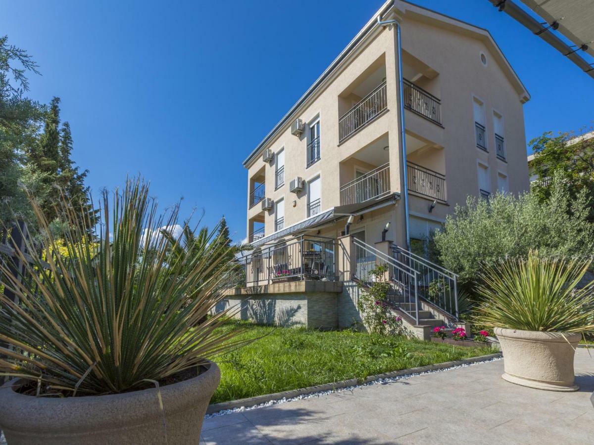 Bruno Apartment Crikvenica Exterior photo
